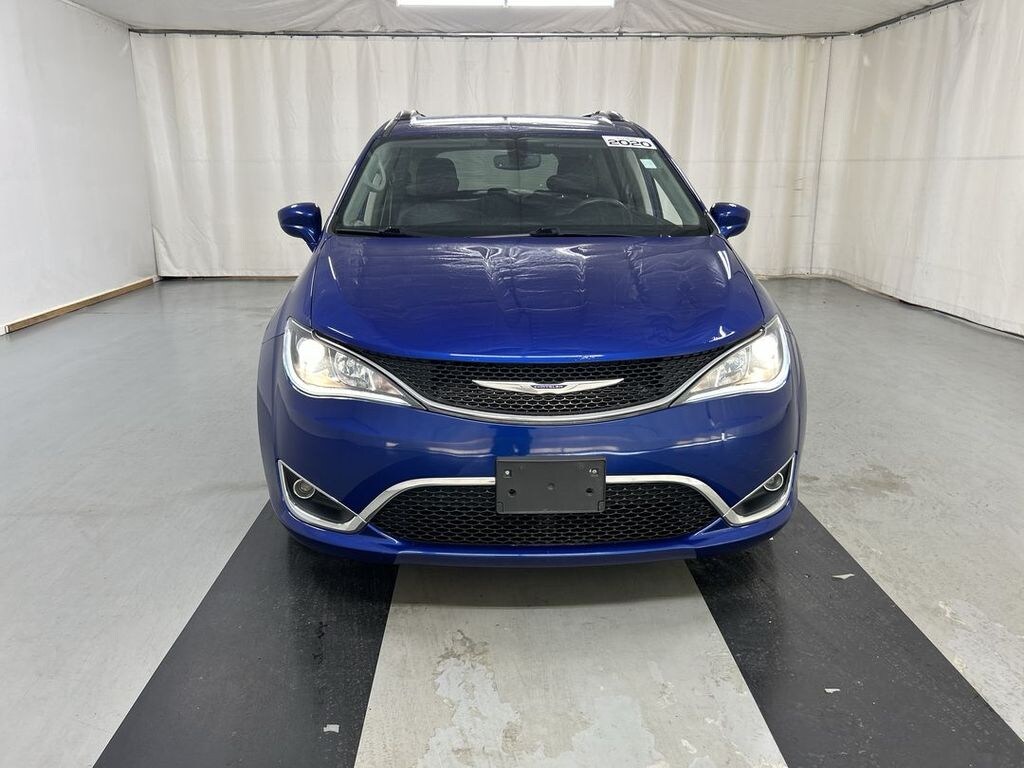 Used 2020 Chrysler Pacifica Touring L Van Passenger Van