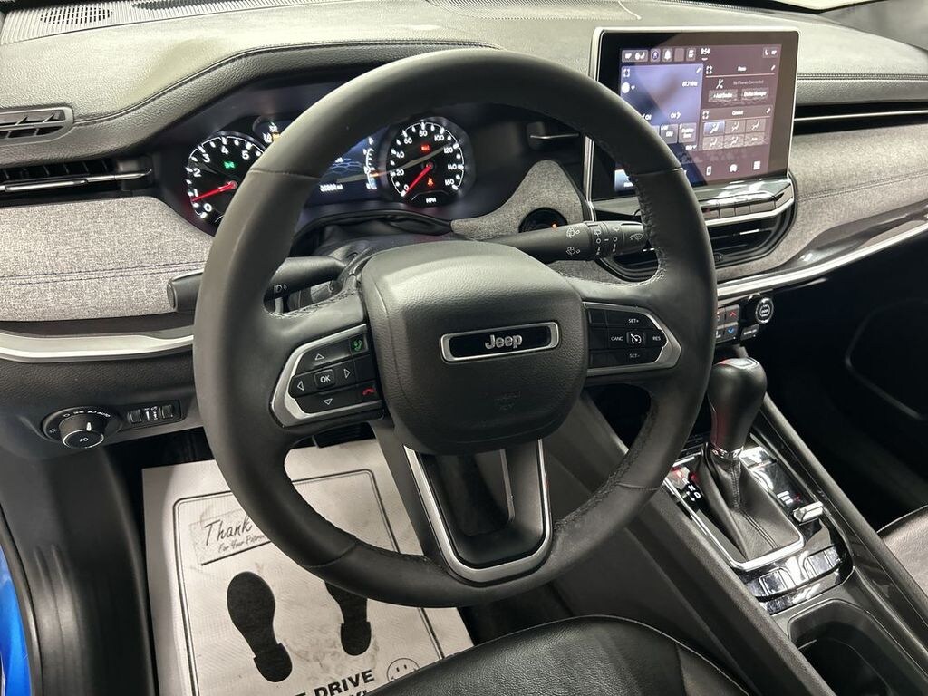 Used 2023 Jeep Compass Latitude SUV