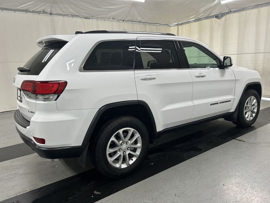 Used 2021 Jeep Grand Cherokee Laredo SUV