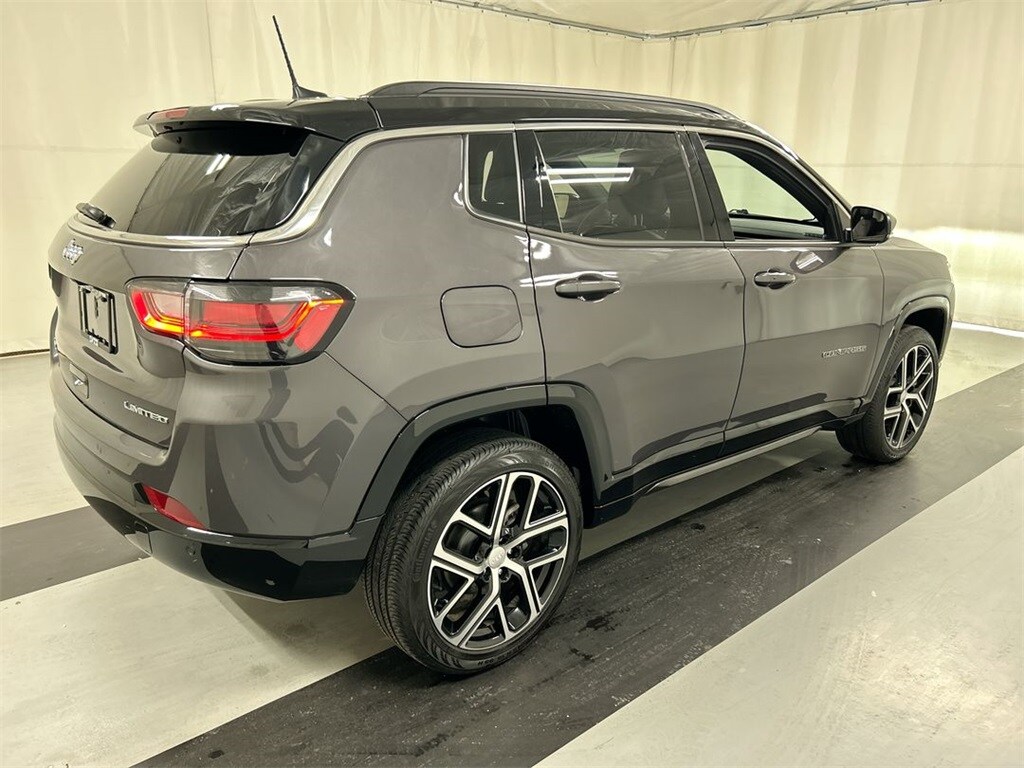 Used 2024 Jeep Compass Limited SUV