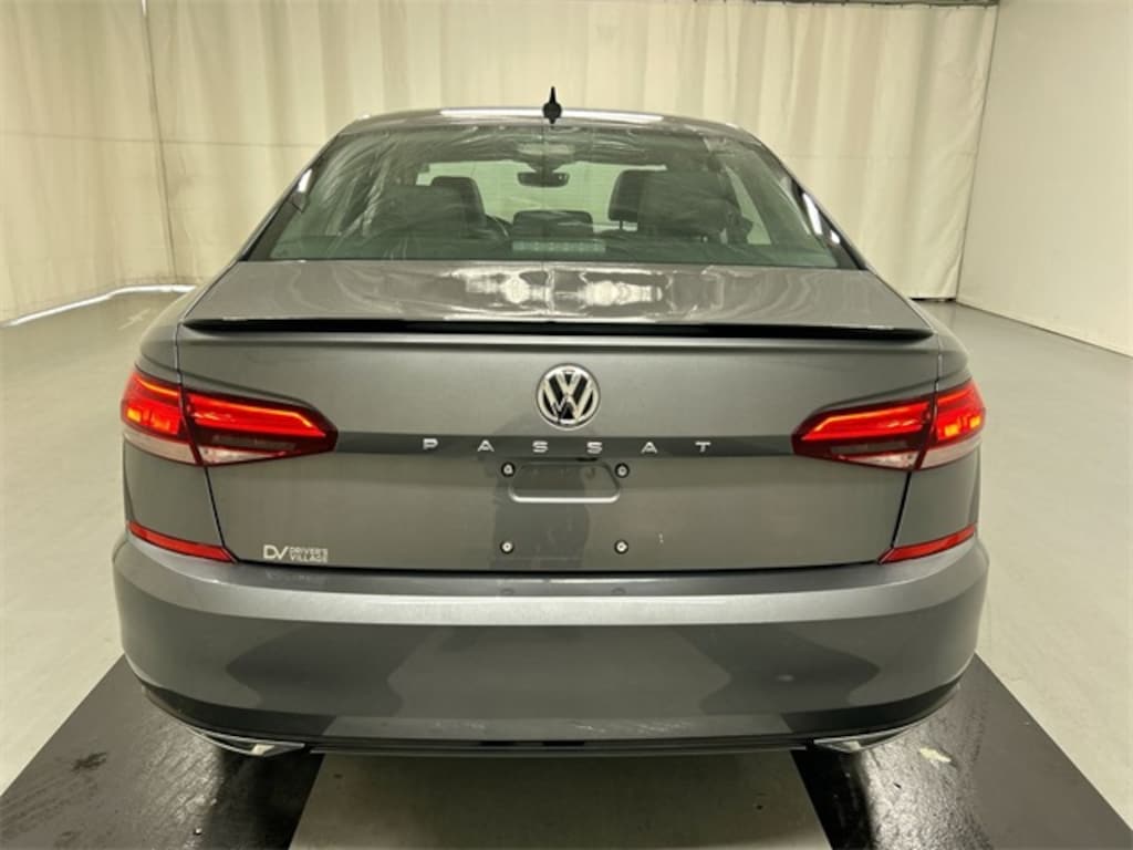 Used 2020 Volkswagen Passat 2.0T R-Line Sedan