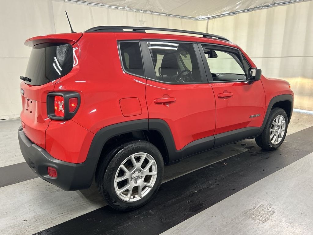 Used 2023 Jeep Renegade Latitude SUV