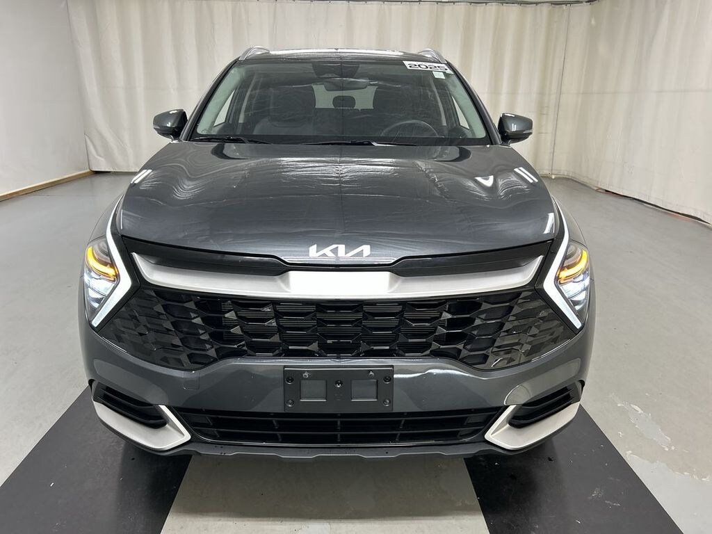Certified 2025 Kia Sportage EX SUV