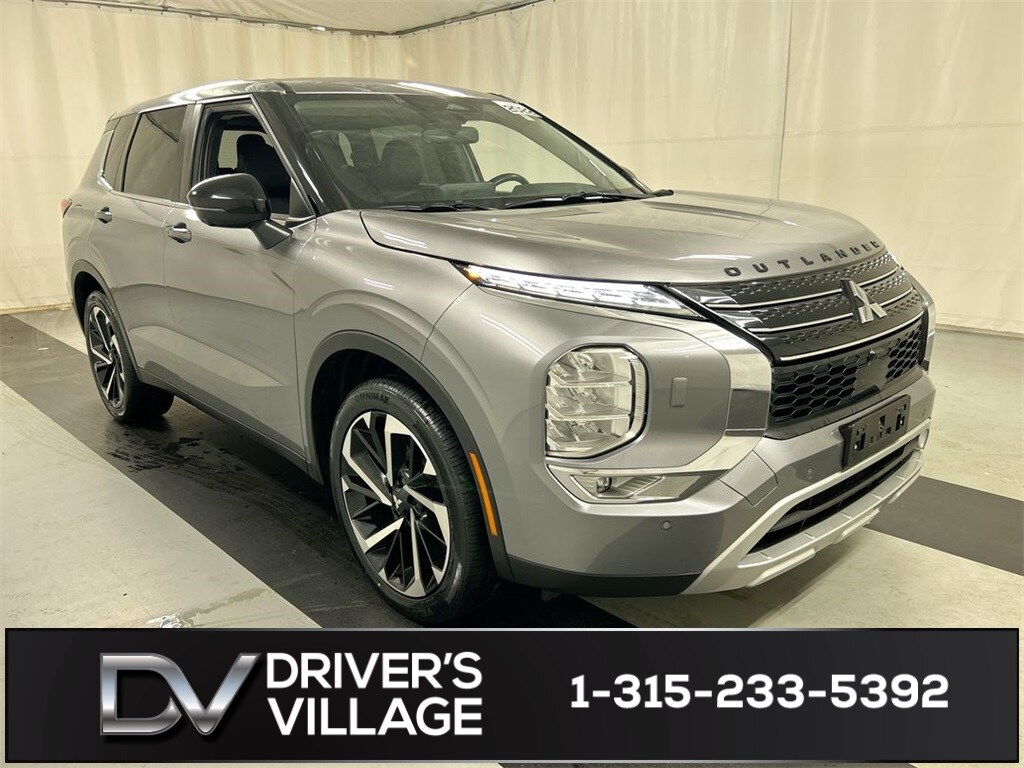 Used 2022 Mitsubishi Outlander SE CUV