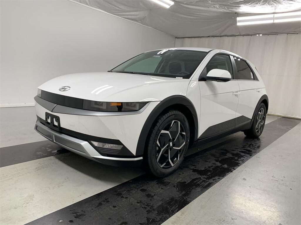 New 2024 Hyundai IONIQ 5 SEL SUV