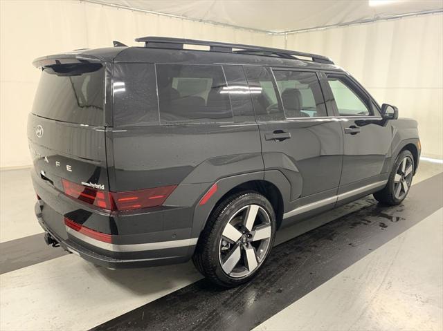 2024 Hyundai Santa Fe photo 2