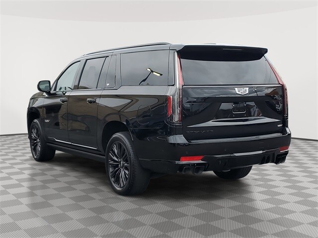 2024 Cadillac Escalade ESV V-Series photo 4