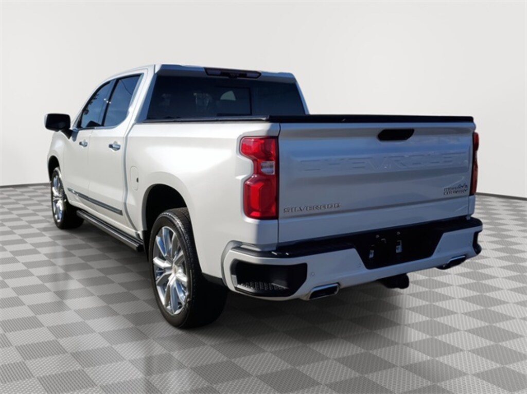 Used 2025 Chevrolet Silverado 1500 High Country Truck