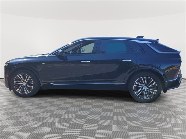 2024 Cadillac Lyriq Luxury photo 4