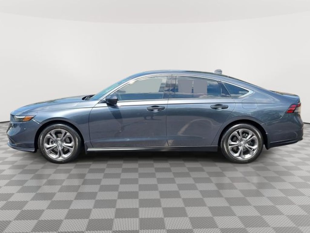 Used 2024 Honda Accord EX Sedan
