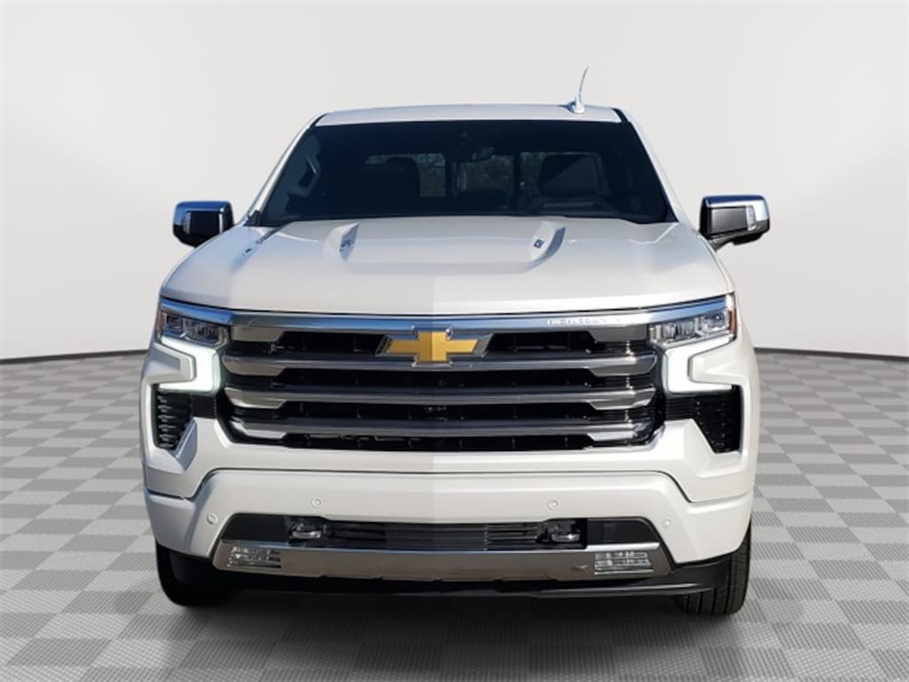Used 2025 Chevrolet Silverado 1500 High Country Truck
