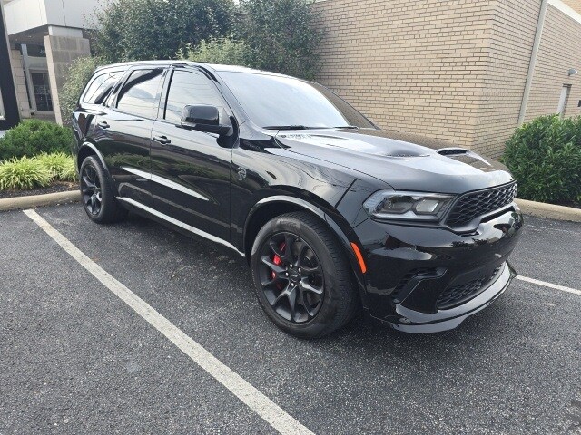 2023 Dodge Durango SRT Hellcat Premium photo 2
