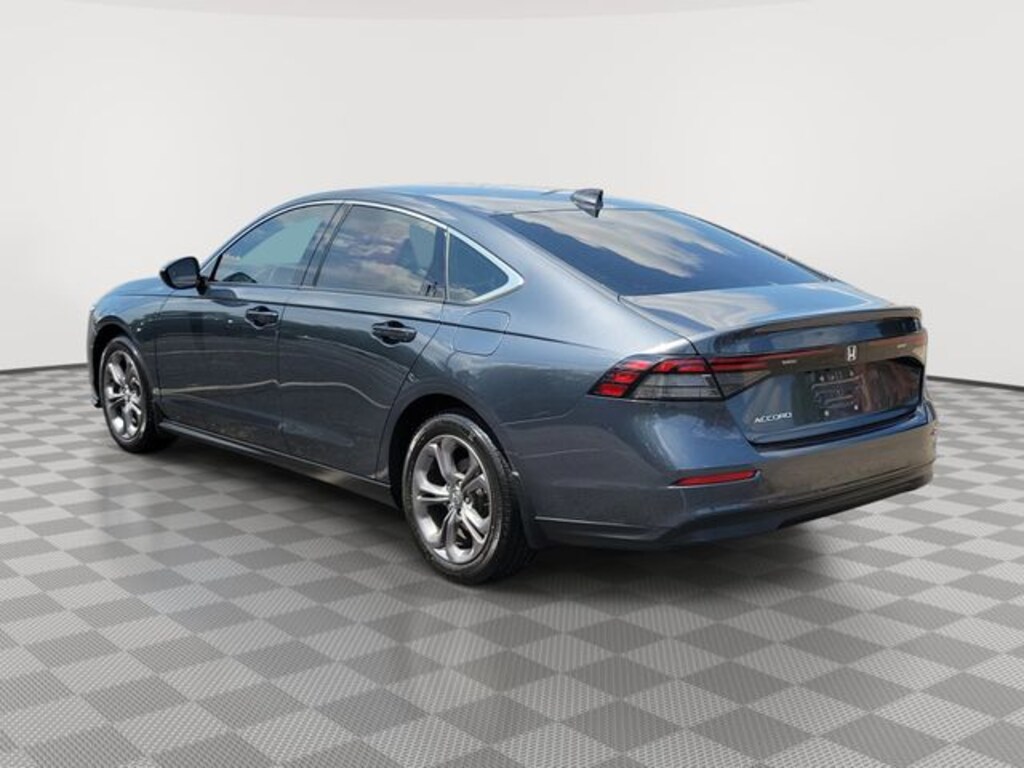 Used 2024 Honda Accord EX Sedan