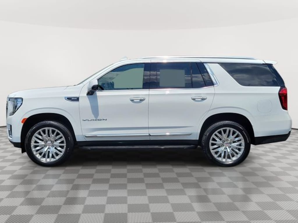 Used 2023 GMC Yukon SLT SUV