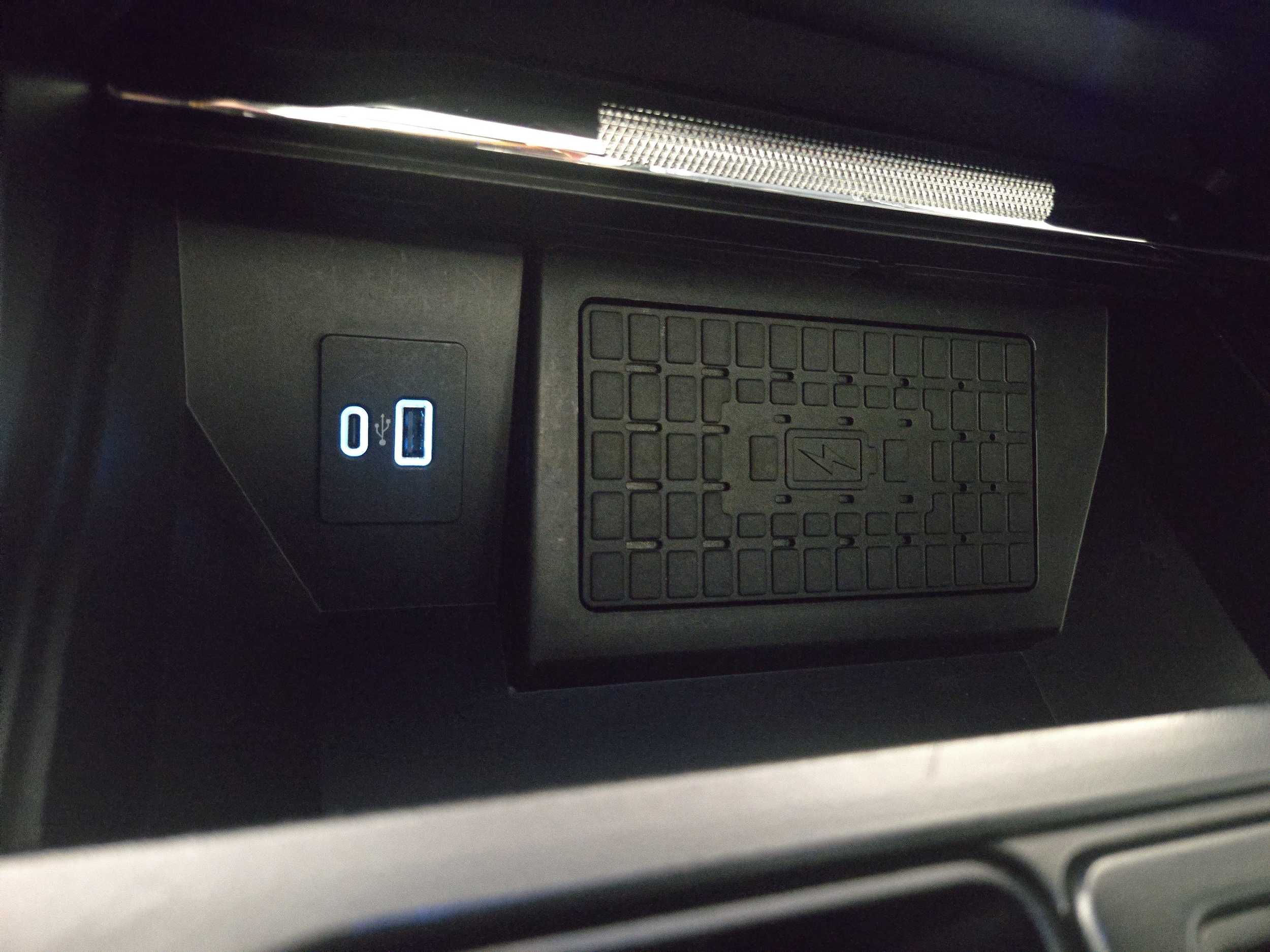 2023 Ford F-150 Raptor - Photo 29