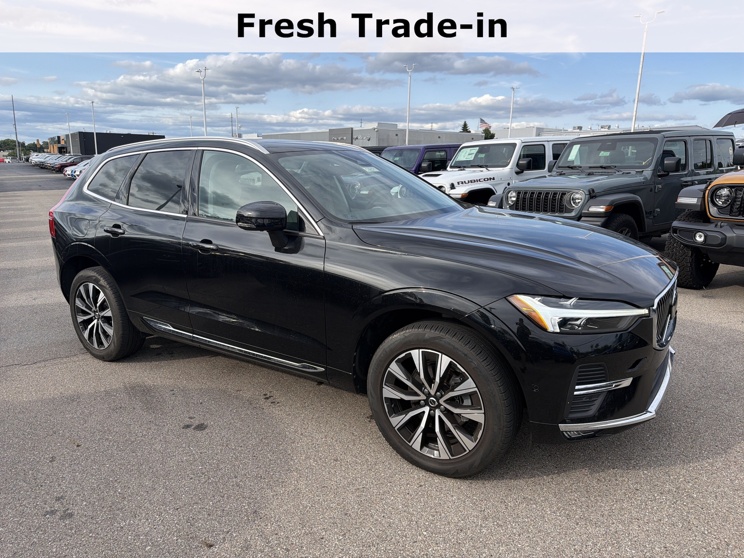 2023 Volvo XC60 Plus - Photo 11