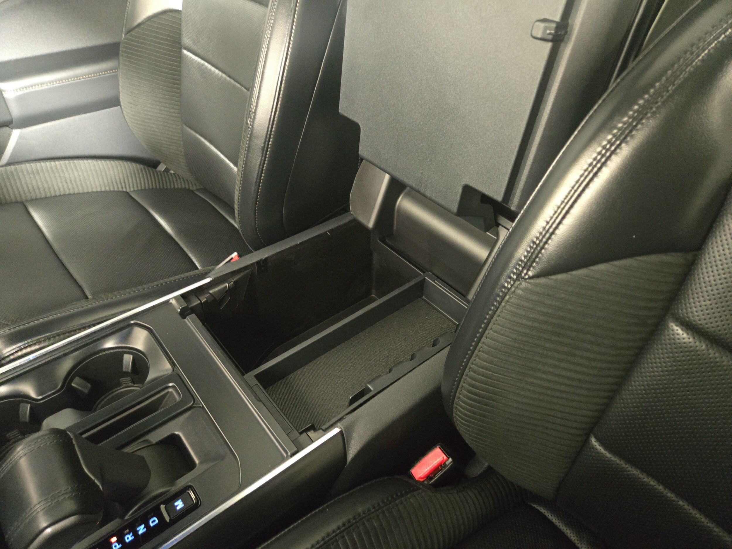 2023 Ford F-150 Raptor - Photo 30