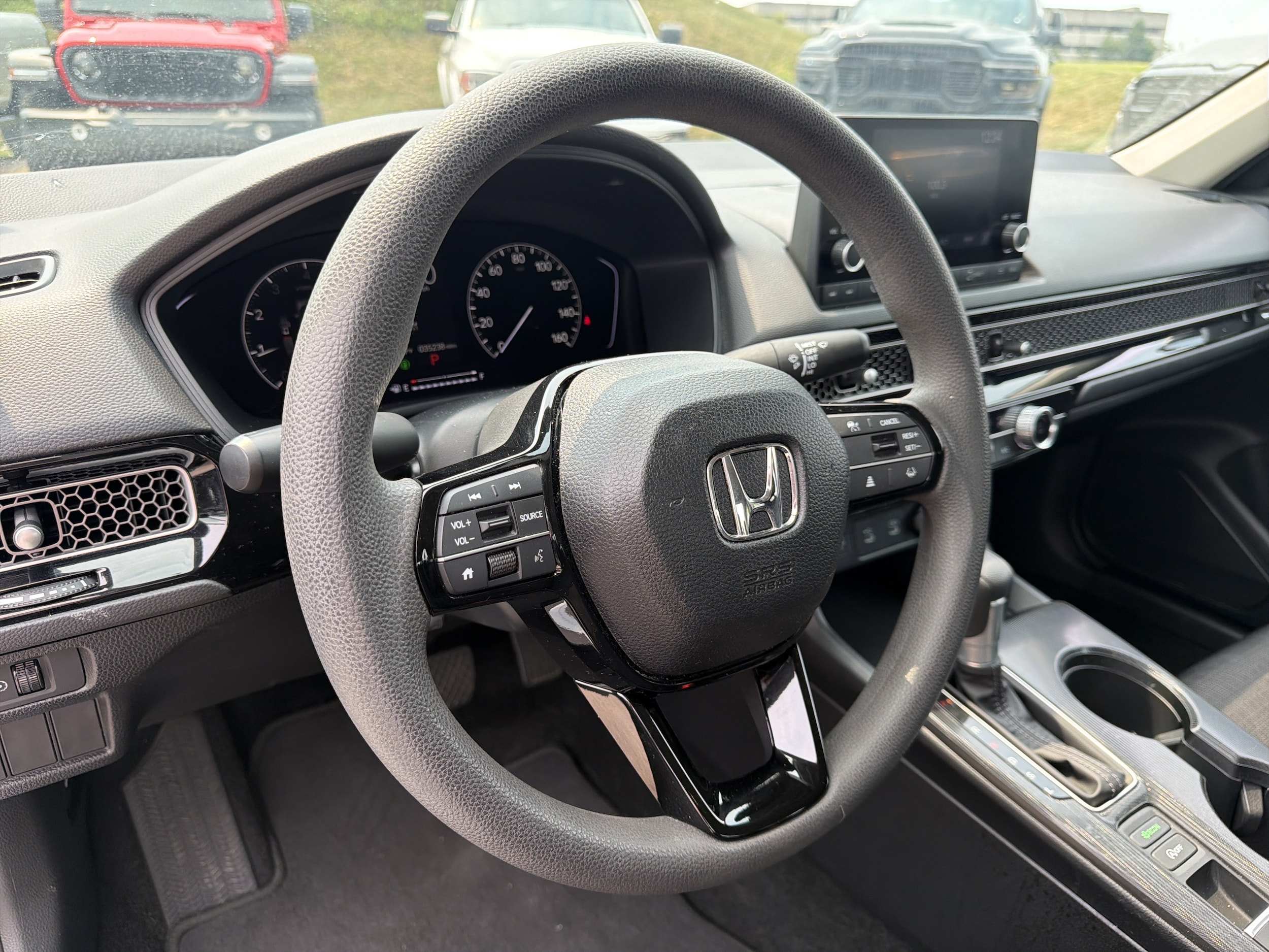 2025 Honda Civic LX - Photo 6