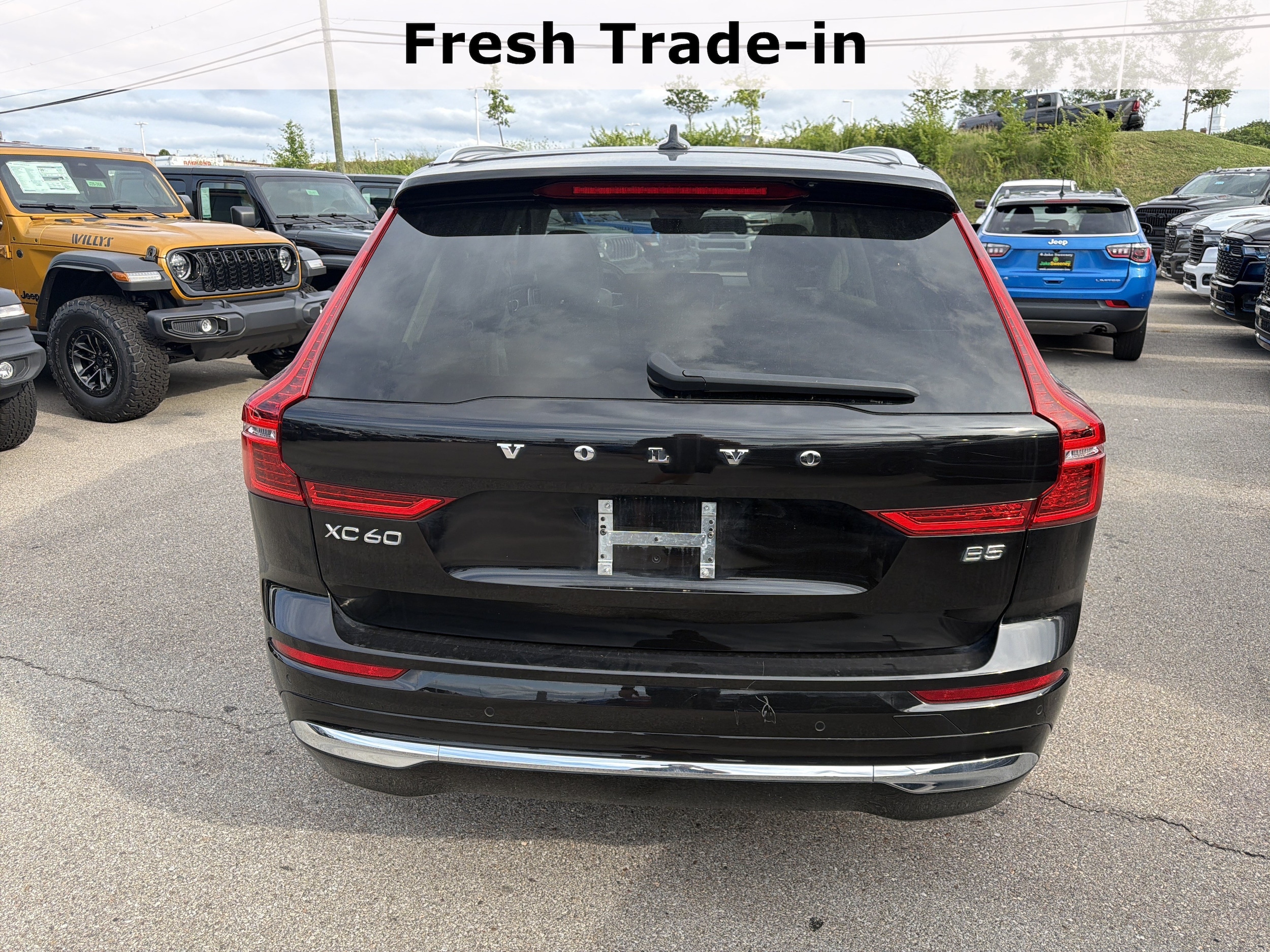 2023 Volvo XC60 Plus - Photo 9