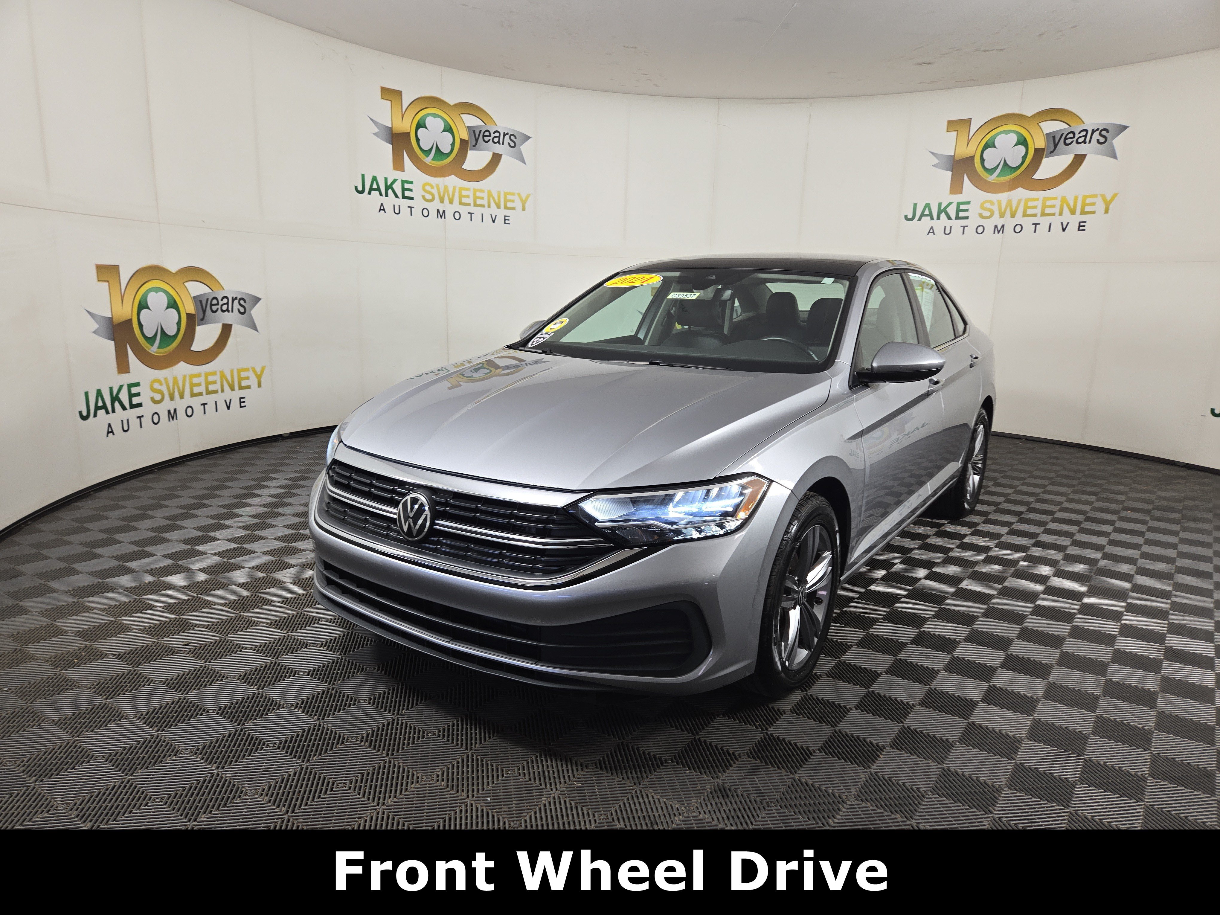 Used 2024 Volkswagen Jetta 1.5T SE Sedan