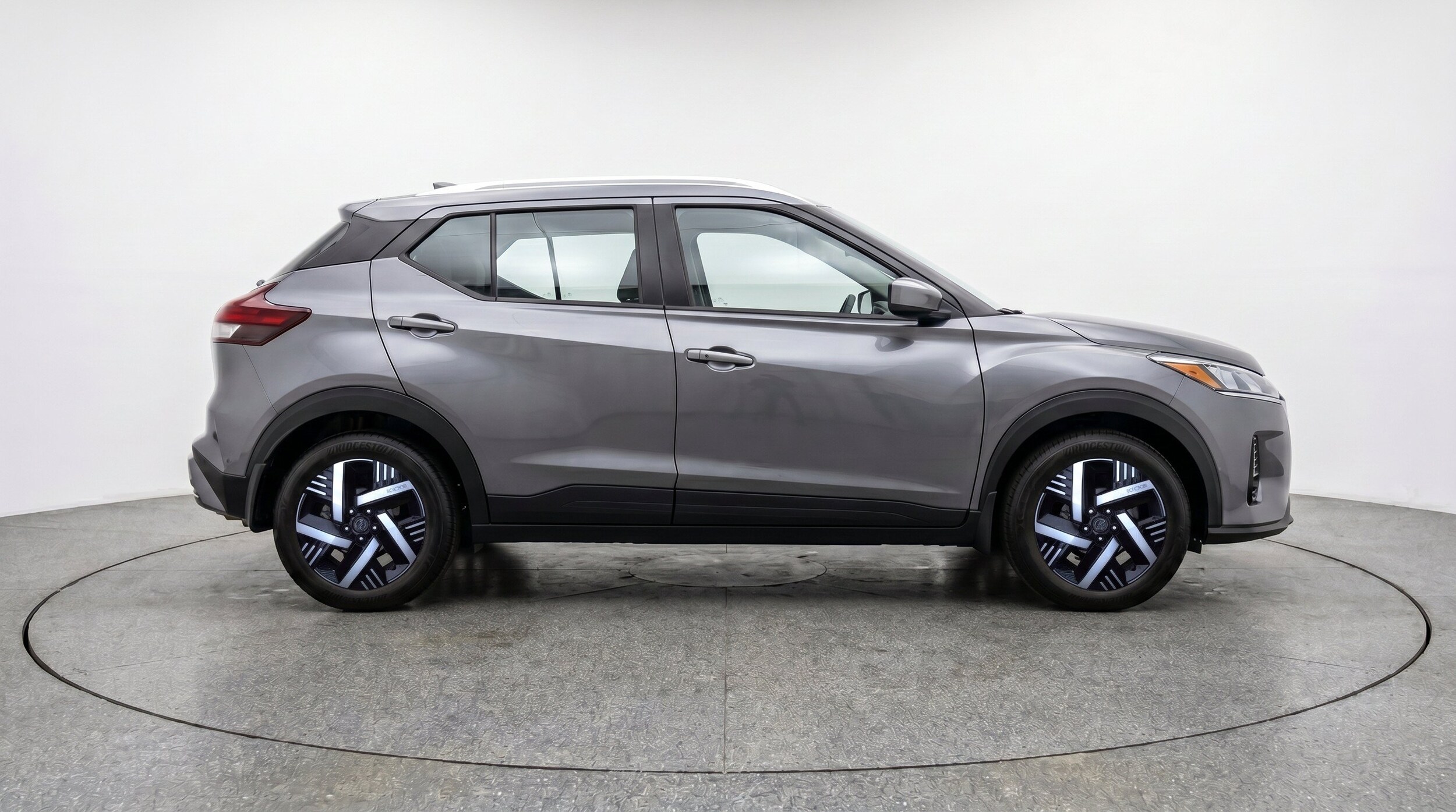 Thumbnail: 2026 Nissan Kicks - 11