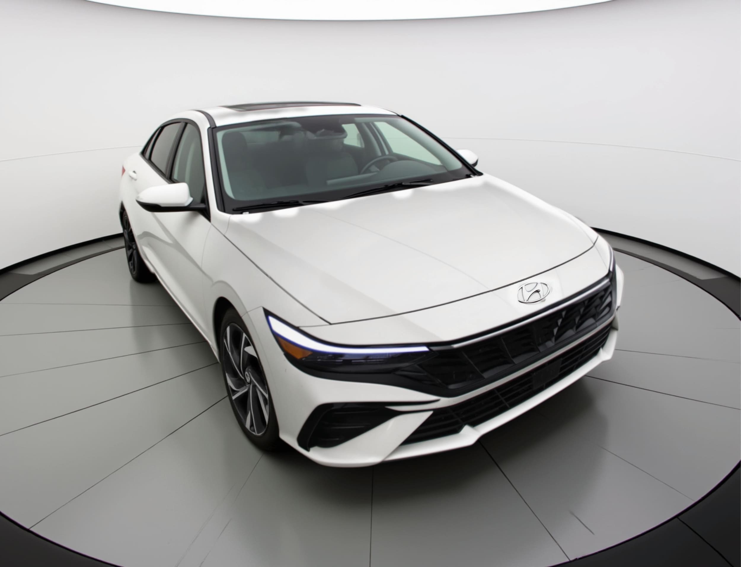 2025 Hyundai Elantra Limited FWD