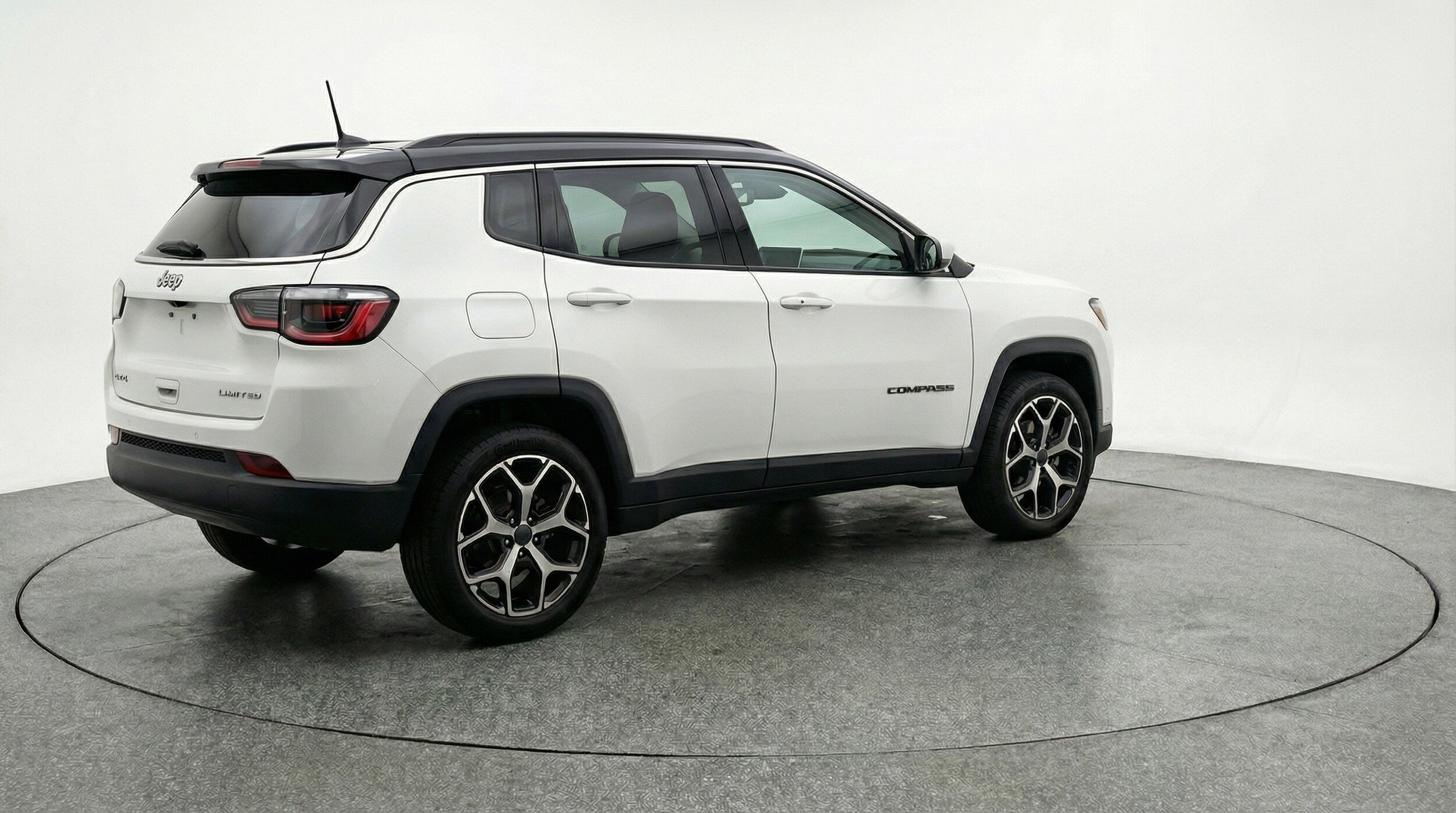 Thumbnail: 2025 Jeep Compass - 9