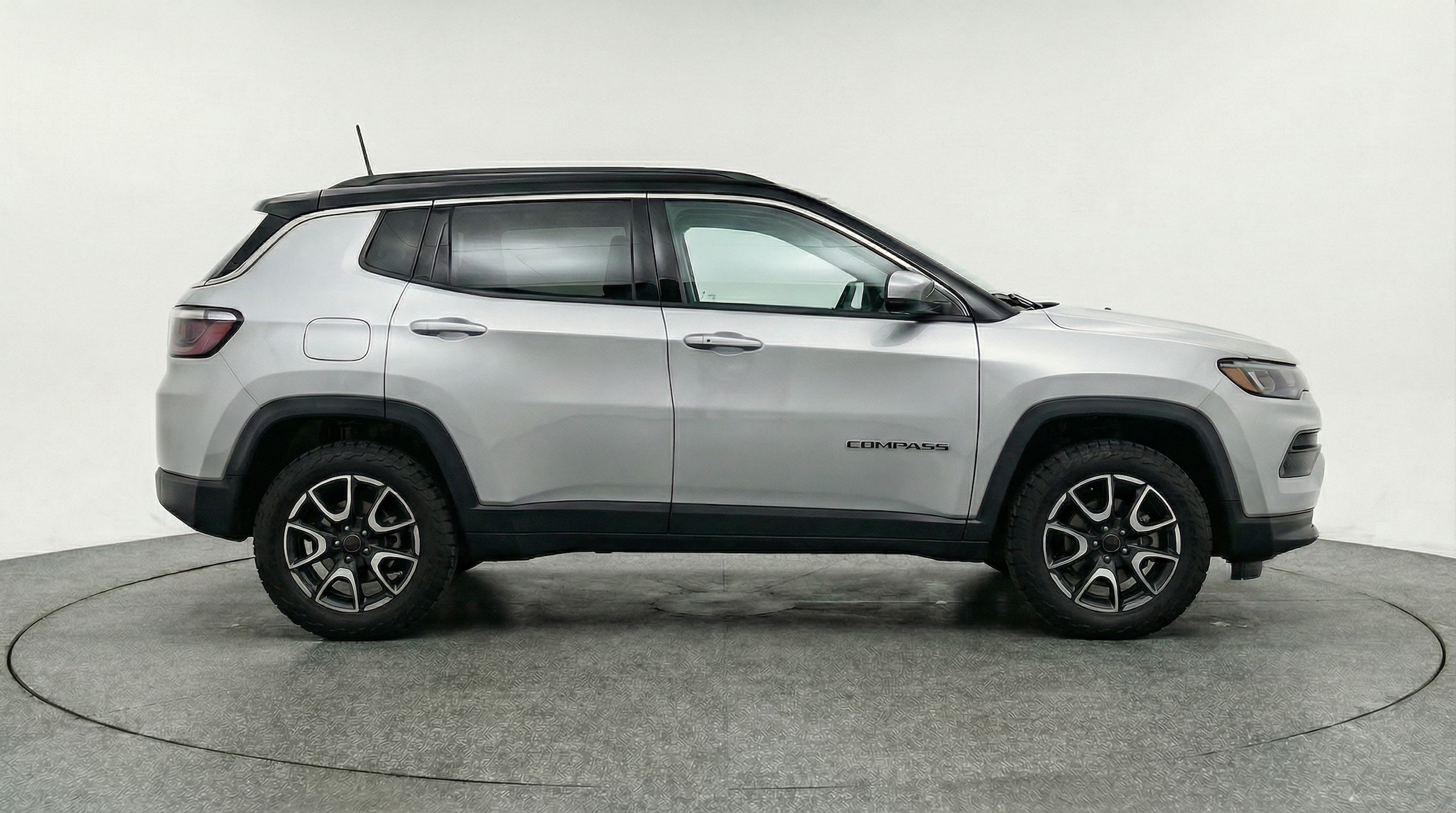 Thumbnail: 2025 Jeep Compass - 8