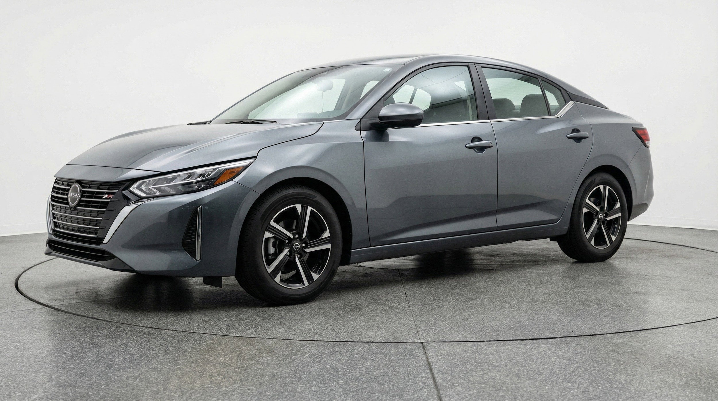 Thumbnail: 2025 Nissan Sentra - 3