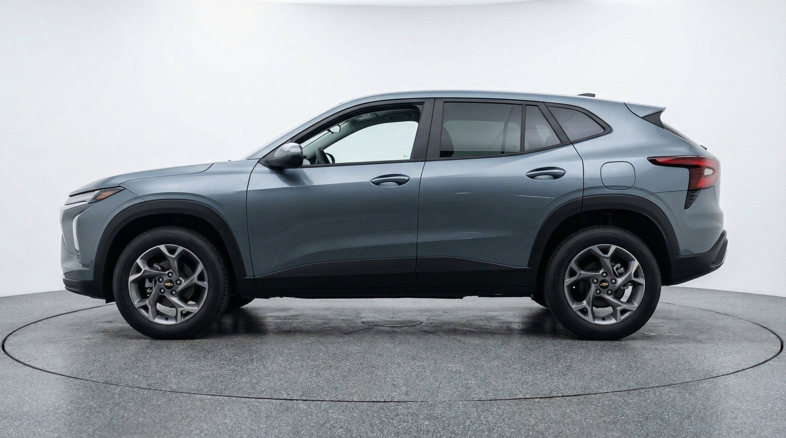 Thumbnail: 2025 Chevrolet Trax - 5