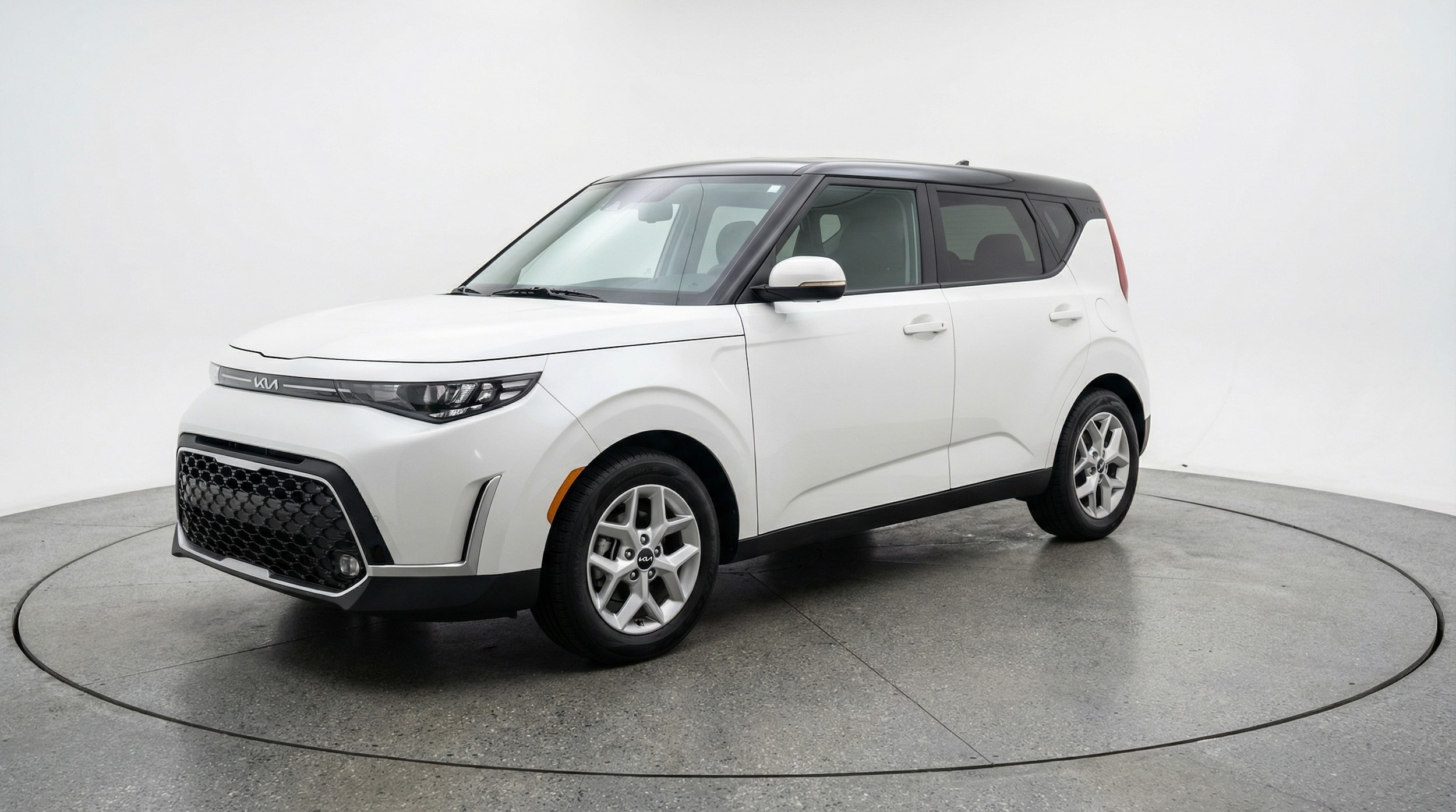 Thumbnail: 2025 Kia Soul - 3