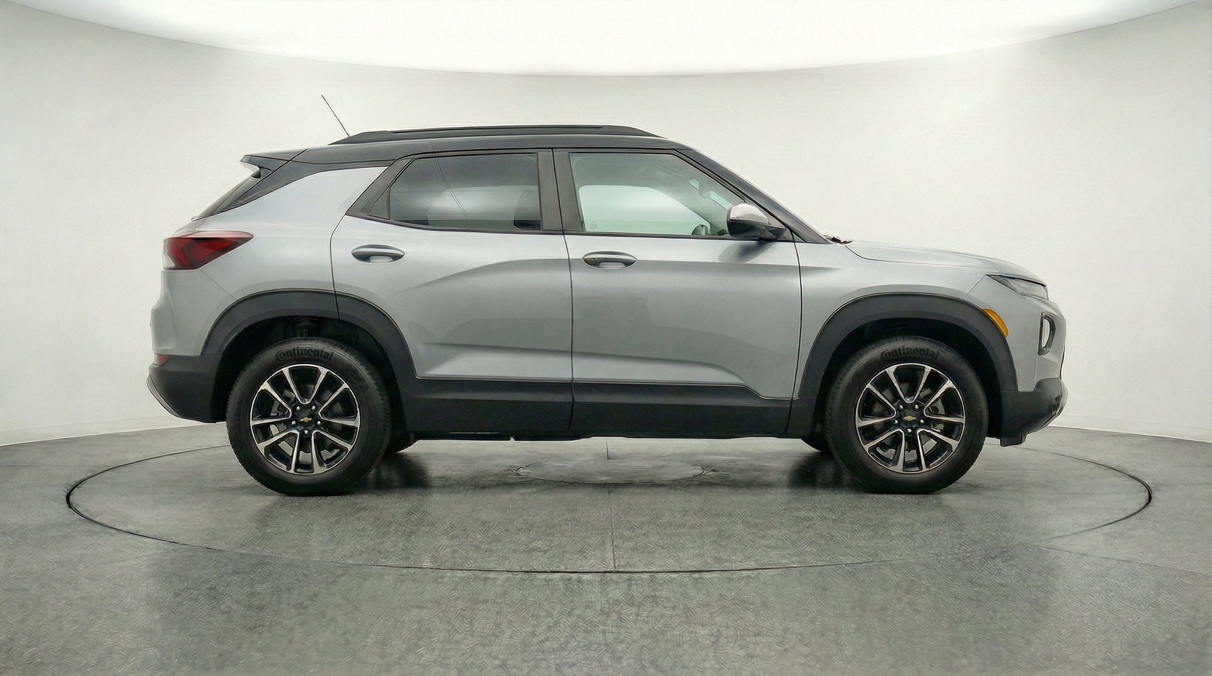 Thumbnail: 2025 Chevrolet TrailBlazer - 11