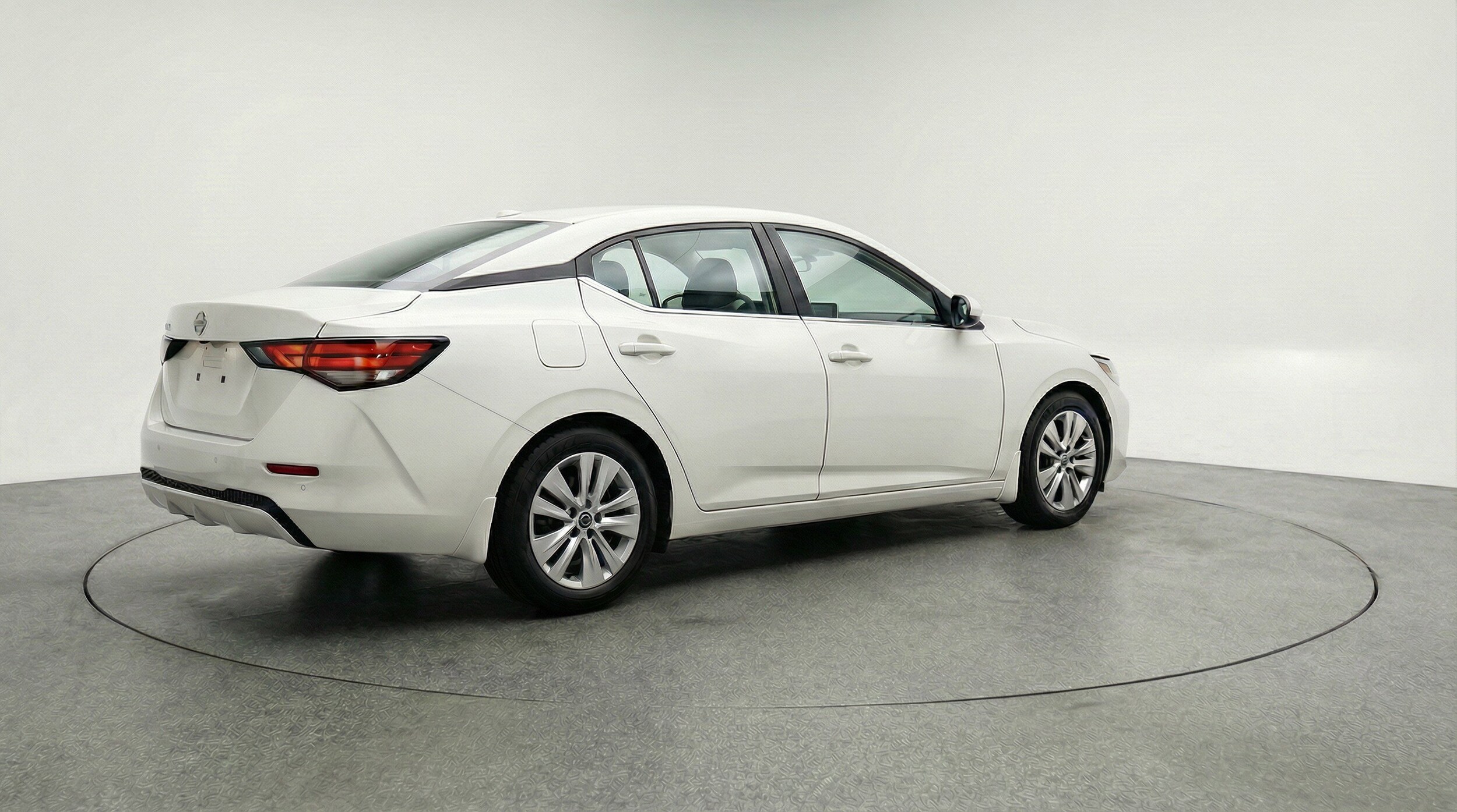 Thumbnail: 2025 Nissan Sentra - 9