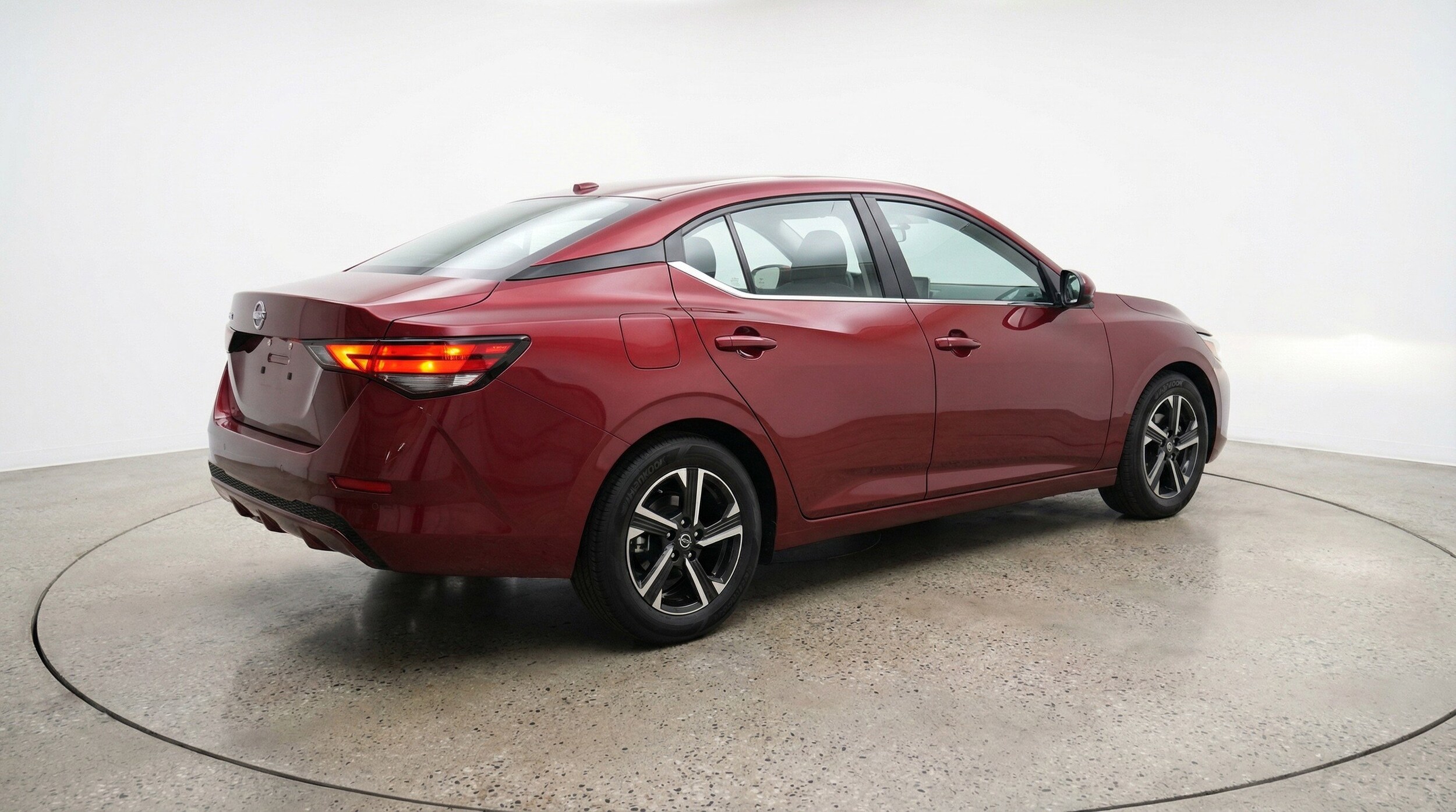 Thumbnail: 2025 Nissan Sentra - 9