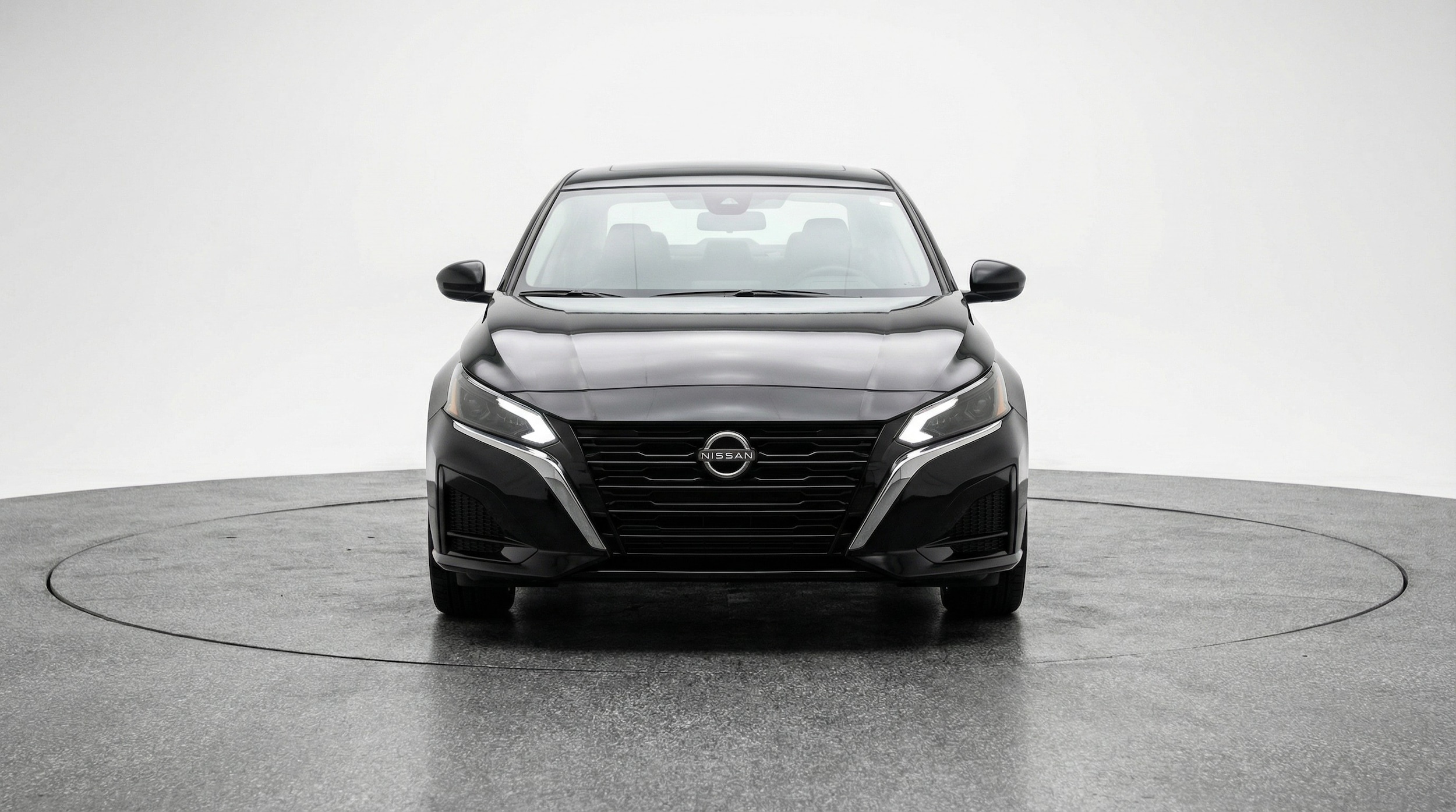 Thumbnail: 2025 Nissan Altima - 2