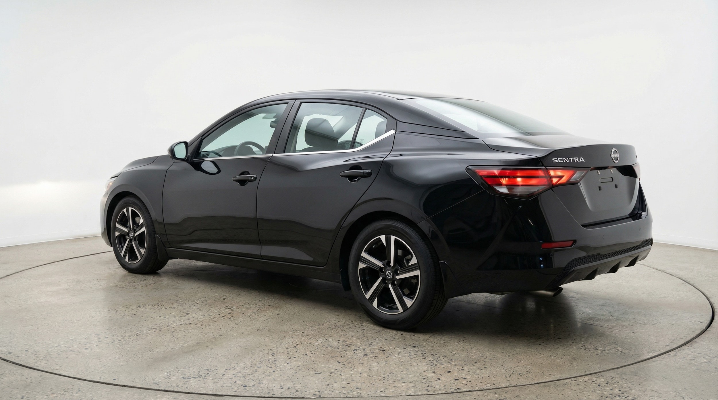 Thumbnail: 2025 Nissan Sentra - 5