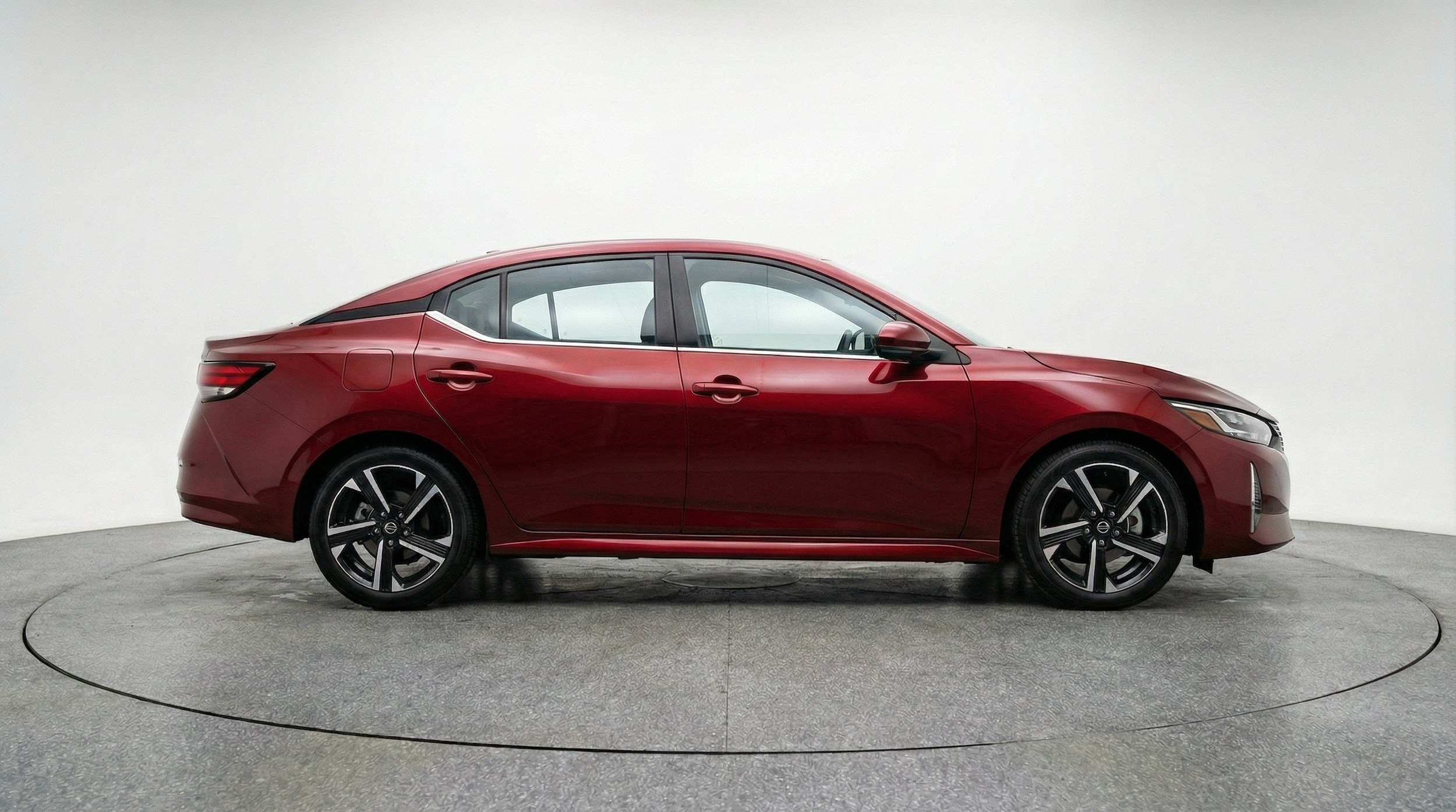 Thumbnail: 2025 Nissan Sentra - 11