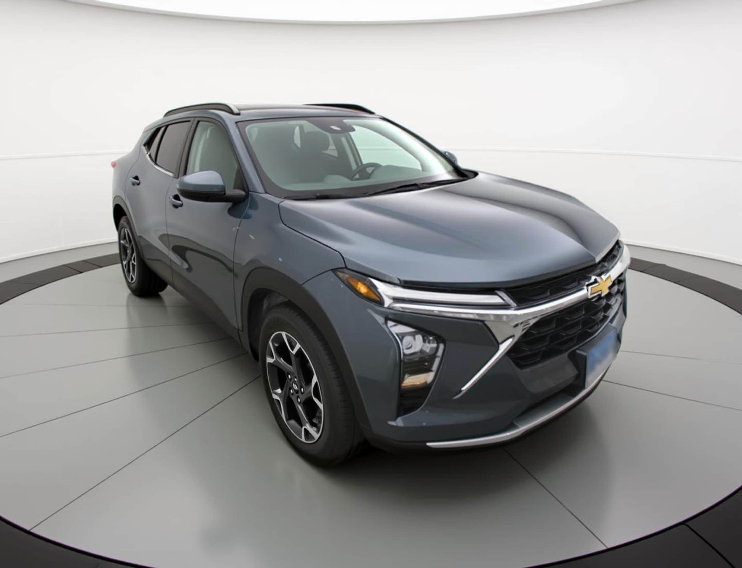 Thumbnail: 2025 Chevrolet Trax - 1