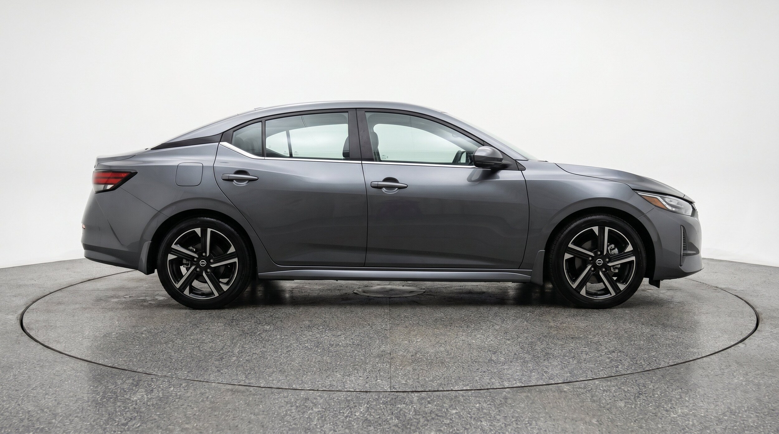 Thumbnail: 2025 Nissan Sentra - 11