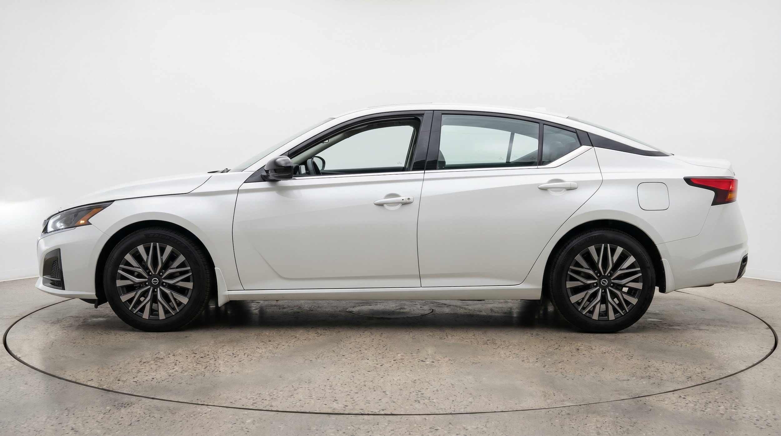 Thumbnail: 2026 Nissan Altima - 5