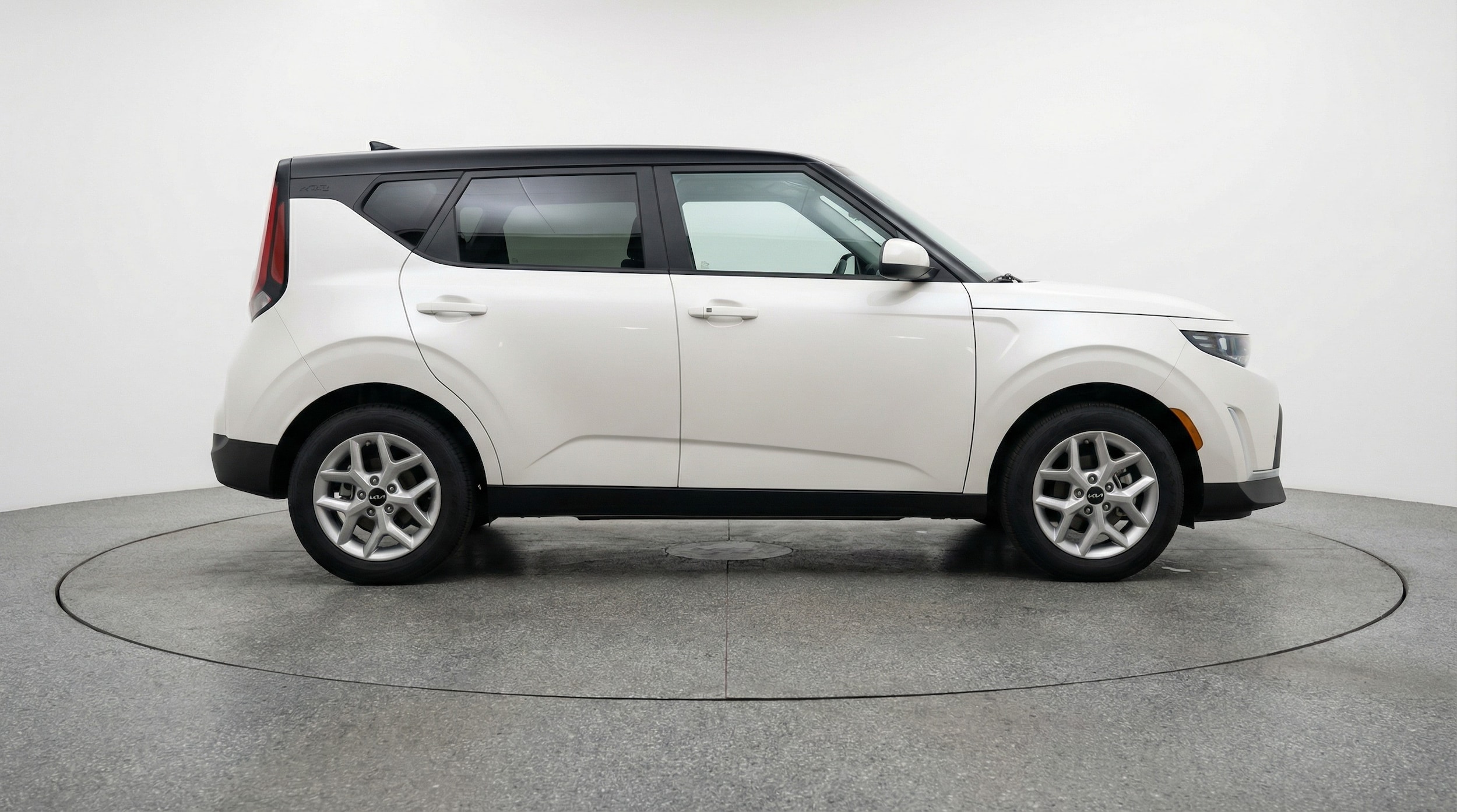 Thumbnail: 2025 Kia Soul - 8