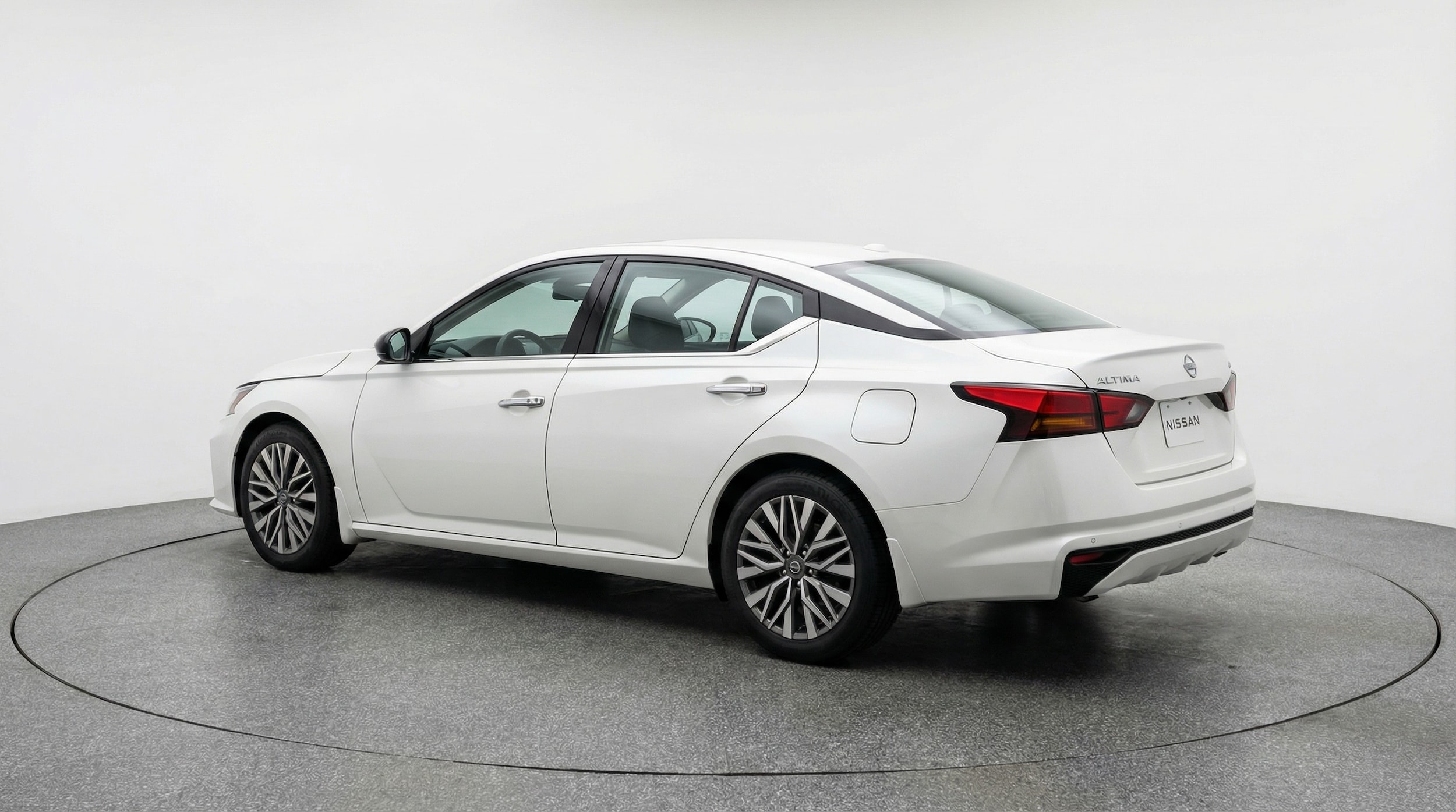 Thumbnail: 2025 Nissan Altima - 5