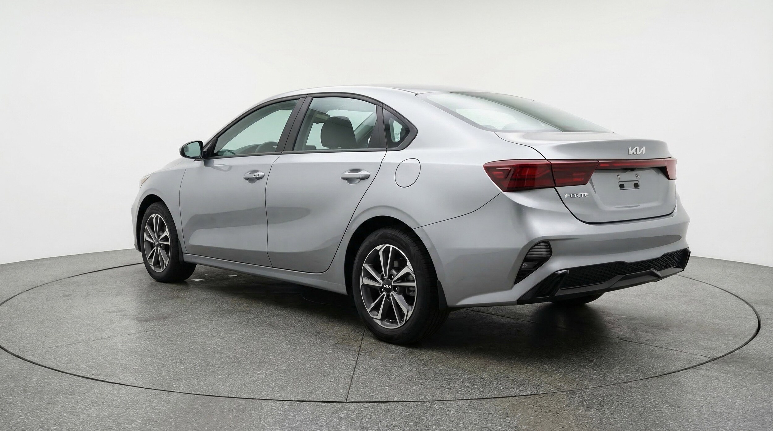 Thumbnail: 2024 Kia Forte - 6