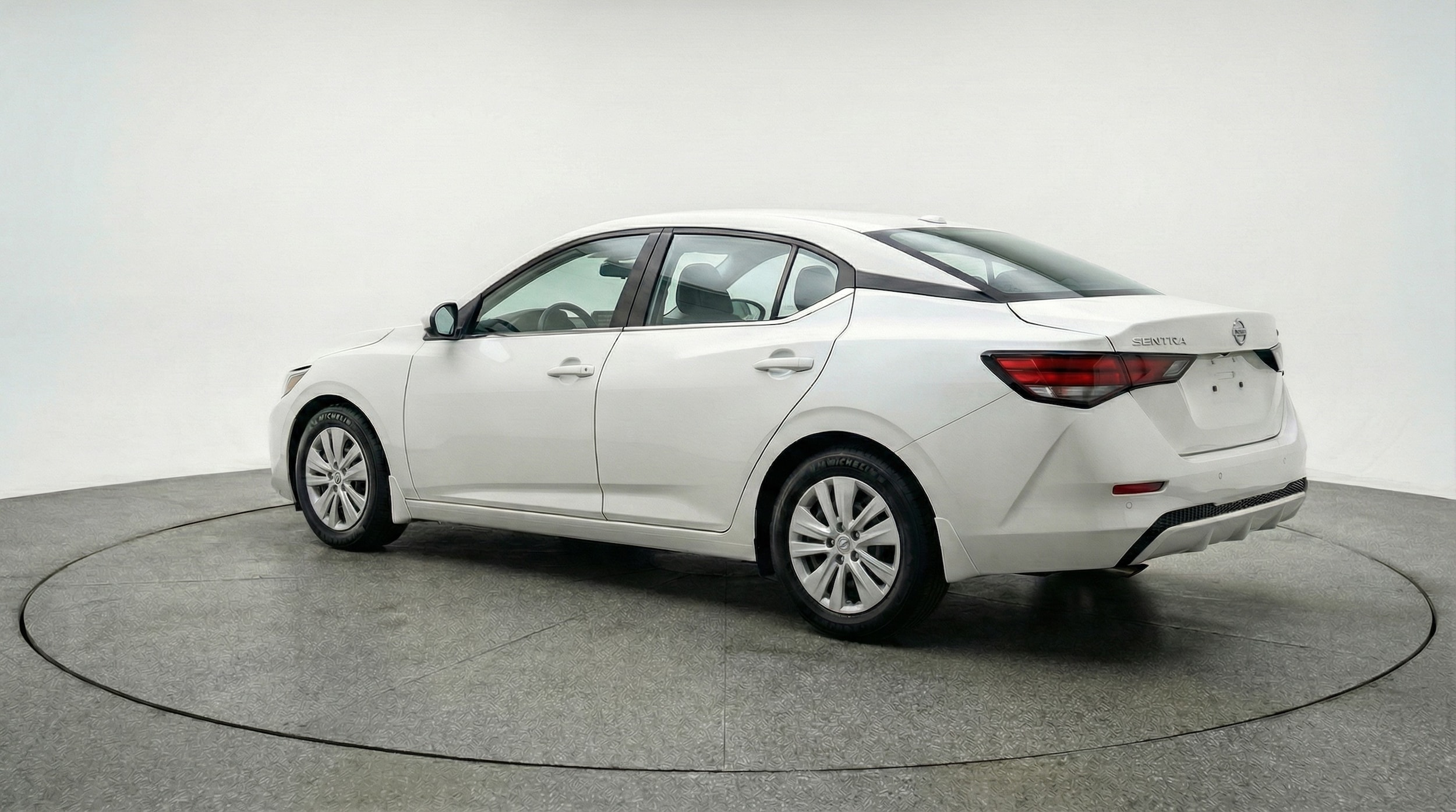 Thumbnail: 2025 Nissan Sentra - 5