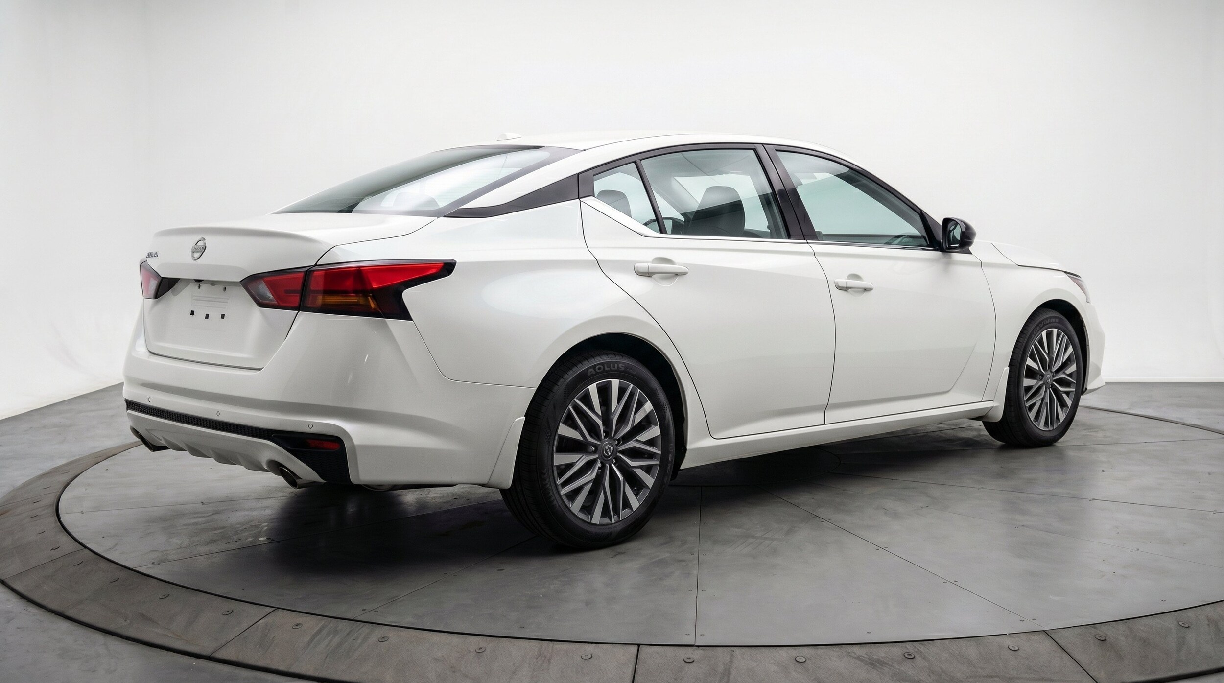 Thumbnail: 2026 Nissan Altima - 9