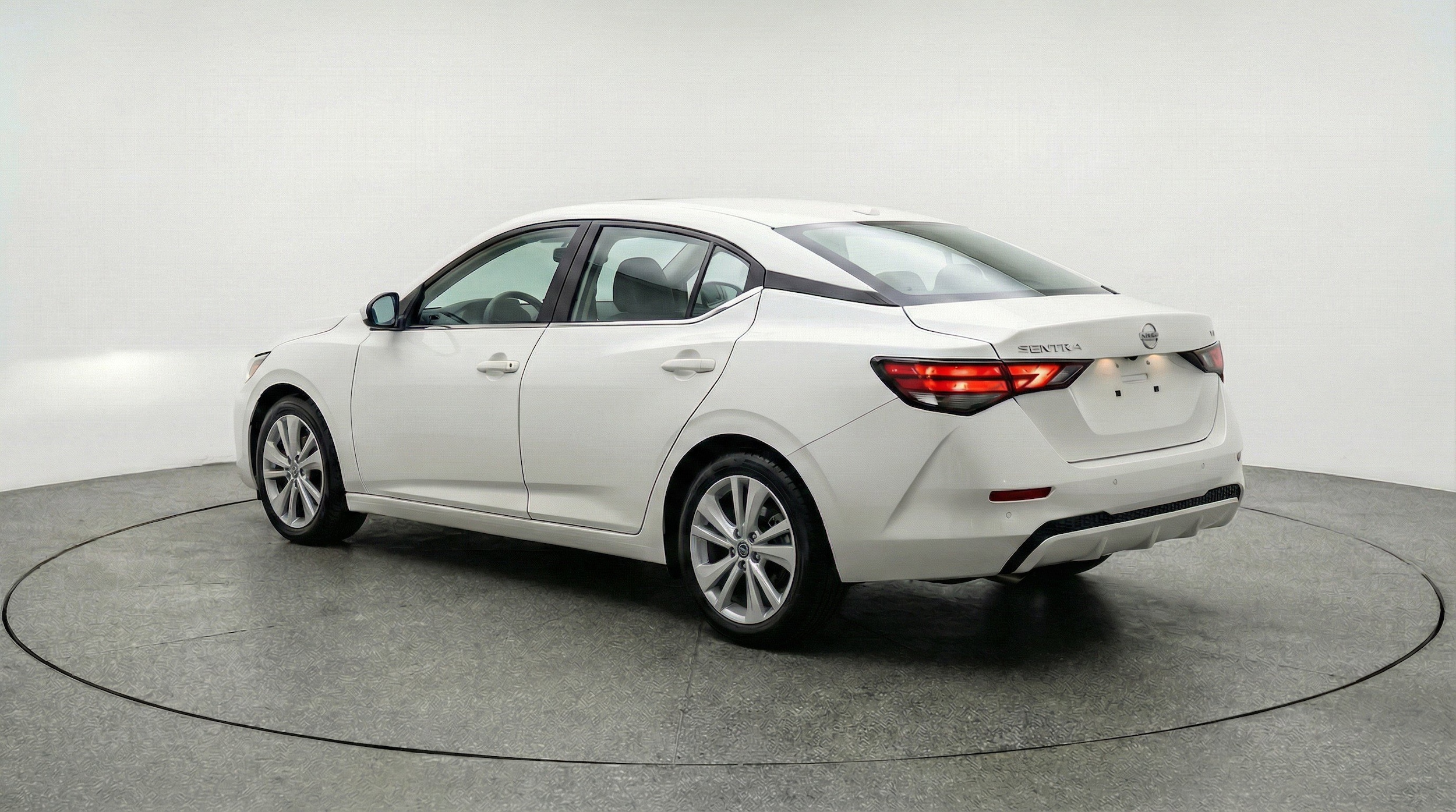 Thumbnail: 2025 Nissan Sentra - 6