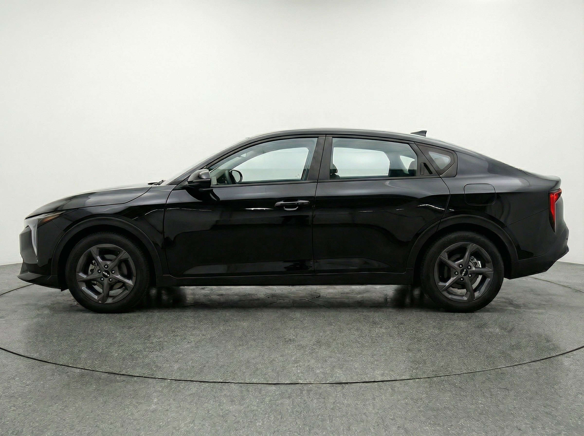 Thumbnail: 2025 Kia K4 - 5