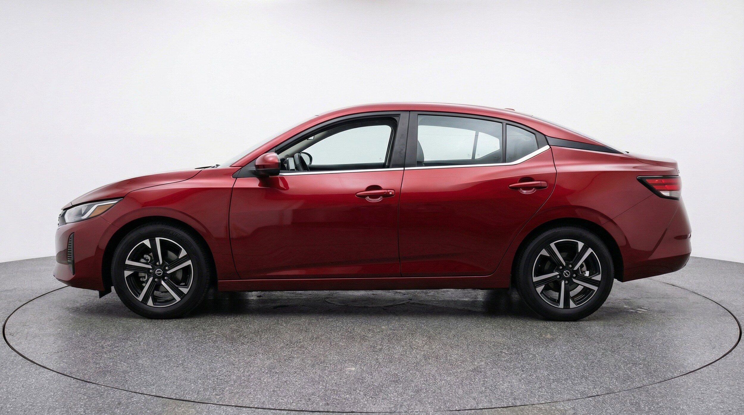 Thumbnail: 2025 Nissan Sentra - 5