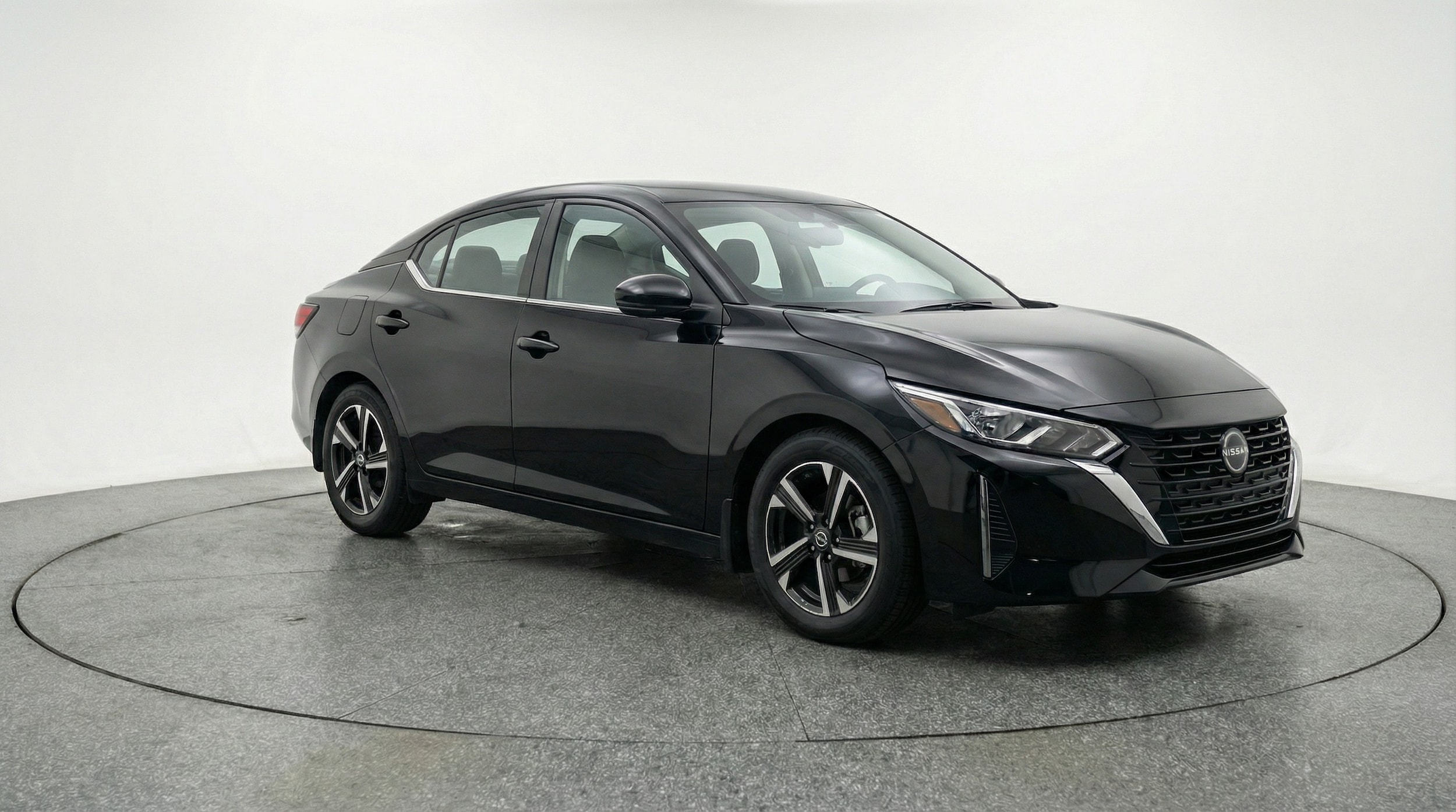 Thumbnail: 2025 Nissan Sentra - 1