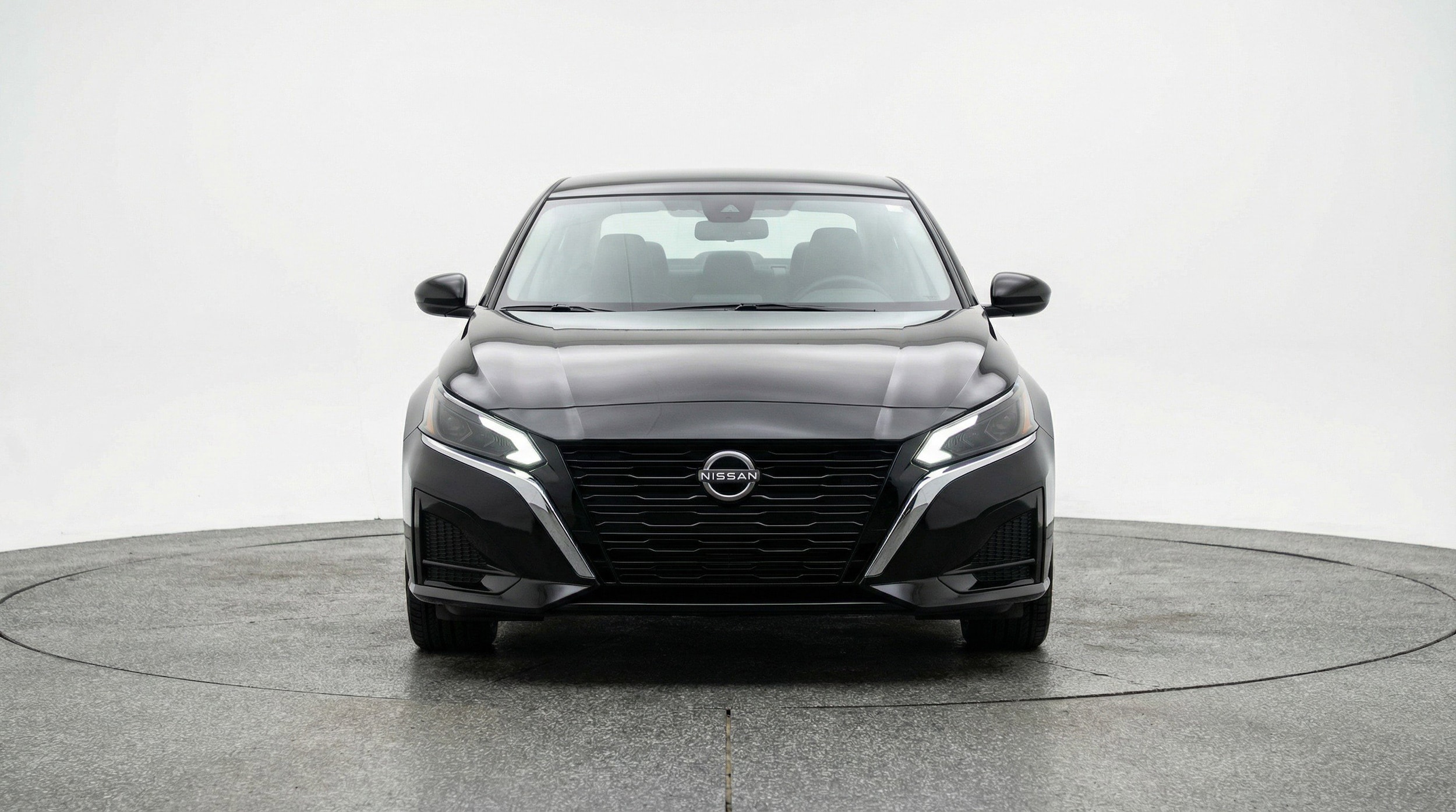 Thumbnail: 2025 Nissan Altima - 2